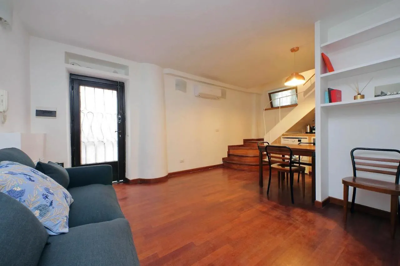 Colosseo Family Apartment Capo D'Africa Ac/Wifi Rome Italy
