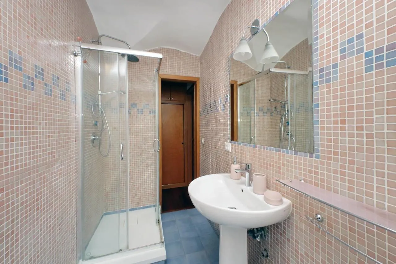Colosseo Family Apartment Capo D'Africa Ac/Wifi Rome