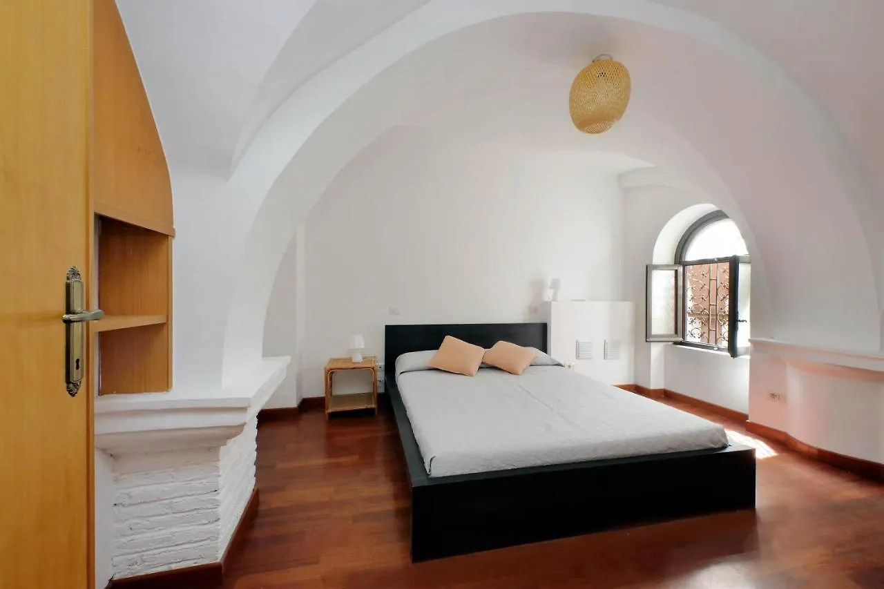 Colosseo Family Apartment Capo D'Africa Ac/Wifi Rome 0*,
