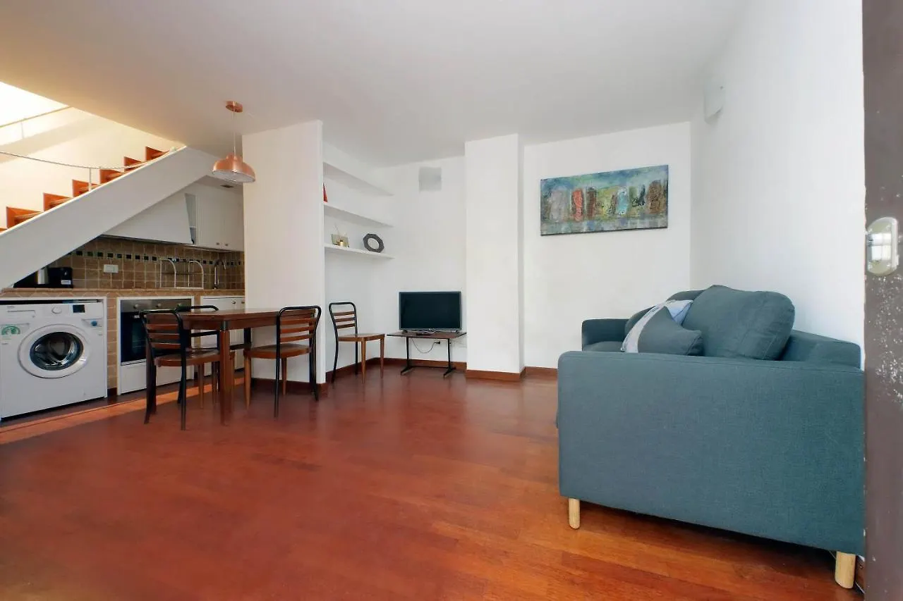 Colosseo Family Apartment Capo D\'Africa Ac/Wifi location