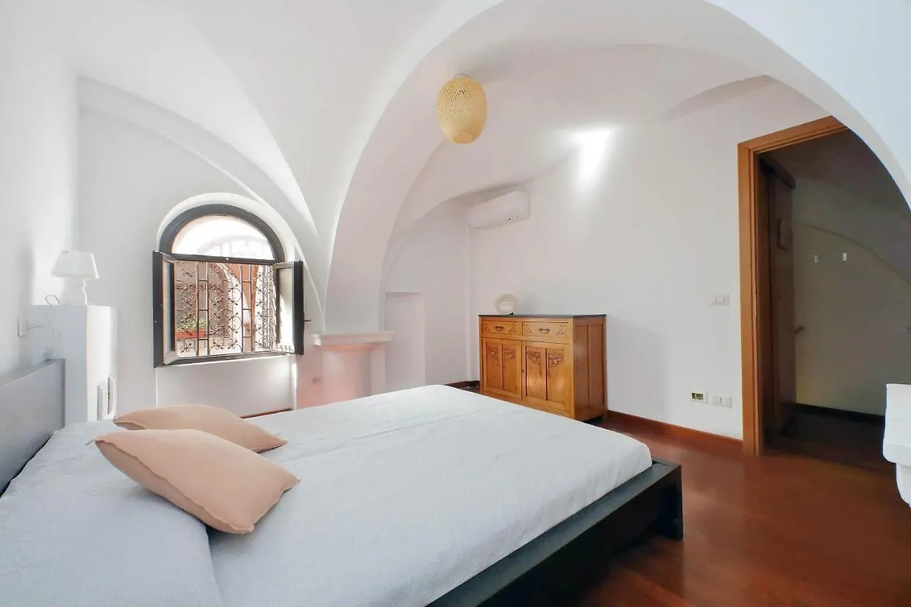 Colosseo Family Apartment Capo D'Africa Ac/Wifi Rome