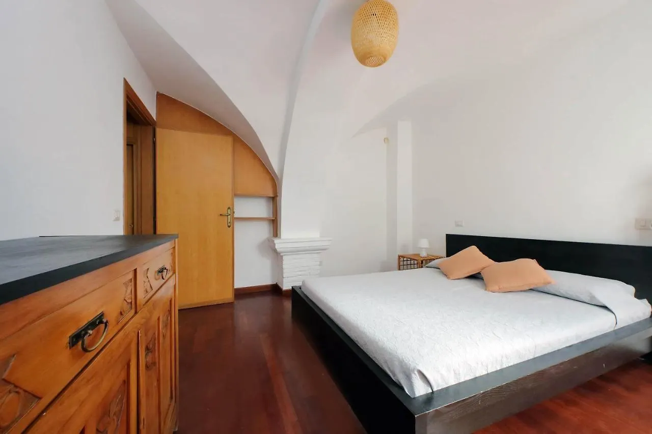Colosseo Family Apartment Capo D'Africa Ac/Wifi Rome Italy